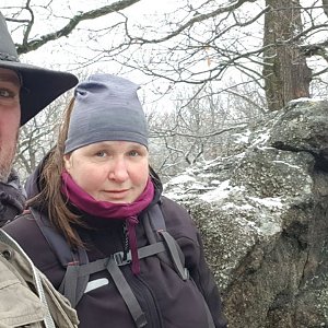 Cesty Haničky a Milana on the summit of Špičník (6.2.2021 11:25)