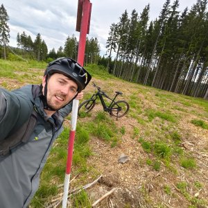 Jiří Králík on the summit of Havlenka (18.5.2025 17:55)