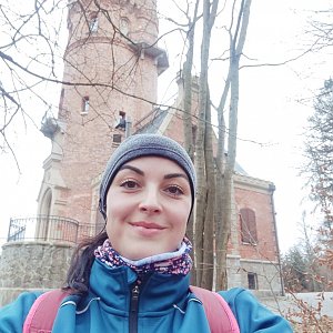 Lili na vrcholu Goethův vrch (25.11.2021 10:51)