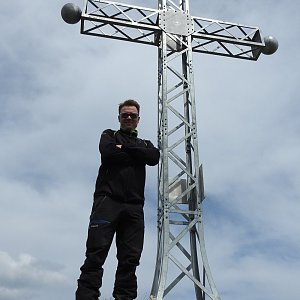 Divočák na vrcholu Leonsberg (20.5.2023 11:49)