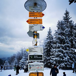 Vendula Schafferová na vrcholu Horská chata Ostrý (9.1.2021 11:57)