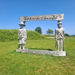 Dolní Lomná - Medvedia skala - Mosty u Jablunkova