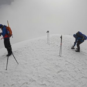 Jan Matiášek na vrcholu Bazardüzü (21.6.2023 10:37)