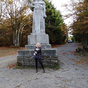 Ilona Mušálková na vrcholu Radegast (12.10.2019 10:50)