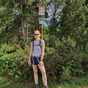 Hana Lančová na vrcholu Radegast (30.6.2020 9:17)