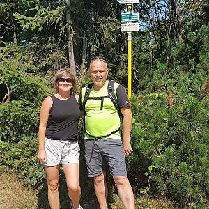 Fido a Myszka na vrcholu Radegast (19.8.2018 12:23)