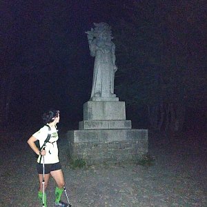 SISI na vrcholu Radegast (16.6.2019 19:31)
