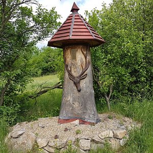 Marcela Kubíčková na vrcholu Na Křižíku (22.5.2022 11:15)