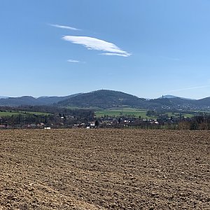 Alexandr Starý na vrcholu Vrše (10.4.2021 12:45)