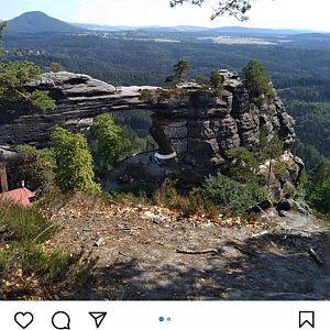 Lili on the summit of Viewpoint at Pravčická Gate (11.9.2018 13:10)