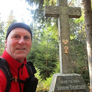 Michal Kříž on the summit of Obří hora (19.11.2020 10:35)