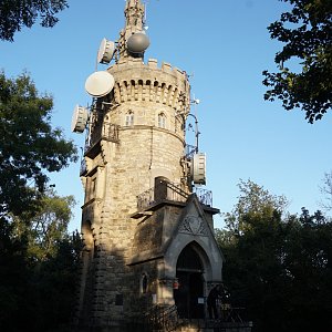 Patejl na vrcholu Hermannskogel (3.10.2021 17:30)