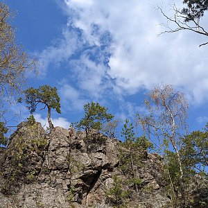 Martin Matějka na vrcholu Čertova skála (23.4.2022 15:32)
