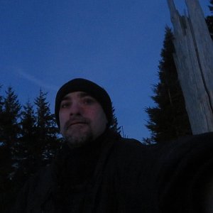 Daniel Ledl na vrcholu Stráž (19.2.2022 18:06)