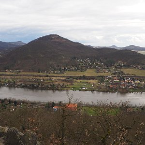 Navi on the summit of Dubický kopec (20.3.2023 13:45)
