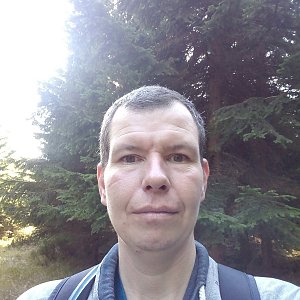 Michal Krčmář na vrcholu Malý Travný (26.10.2019 10:17)