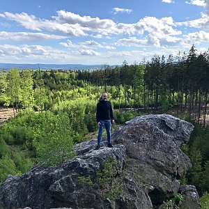 Ivetast na vrcholu Dehetnická skála (22.5.2021 17:05)