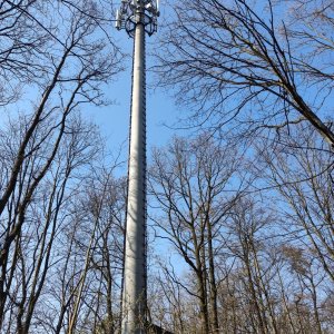Jana F on the summit of Hůrka (22.3.2025 13:49)