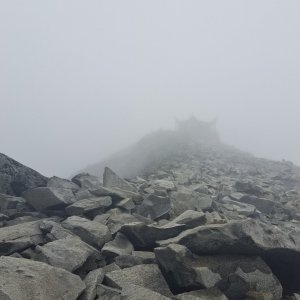 Martina Michalcová on the summit of Galdhøpiggen (30.7.2025 6:50)