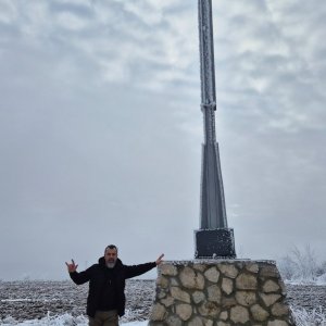 Libor Morong on the summit of Dealul Bălănești (7.2.2026 16:15)