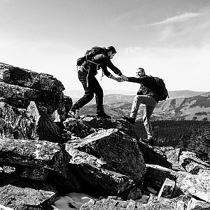 Tomáš Habr na vrcholu Ztracené kameny (15.4.2022 0:00)