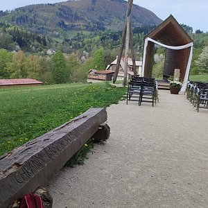 Lili na vrcholu Velký Javorník (5.5.2022 16:27)