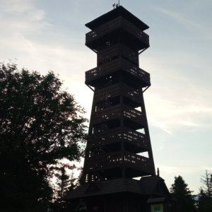 Alžběta Šlosarová na vrcholu Velký Javorník (4.7.2023 20:32)