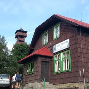 Alžběta Šlosarová na vrcholu Velký Javorník (25.8.2023 9:00)