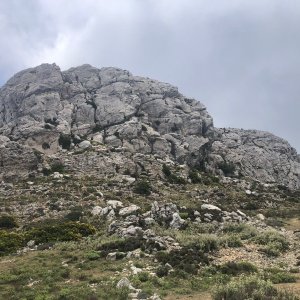 Betička na vrcholu Moleta de's Esclop (5.6.2023 13:27)