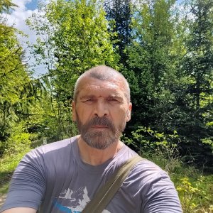Jaroslav Flidr na vrcholu Poprovka / Wajdów Groń (21.5.2025 14:30)