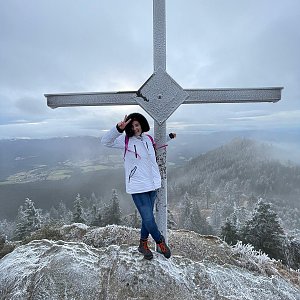 Galorka on the summit of Ostrý (14.1.2023 3:18)